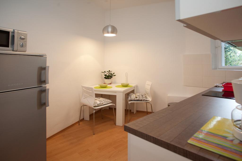 Cro Jet Set Apartments Split Cameră foto