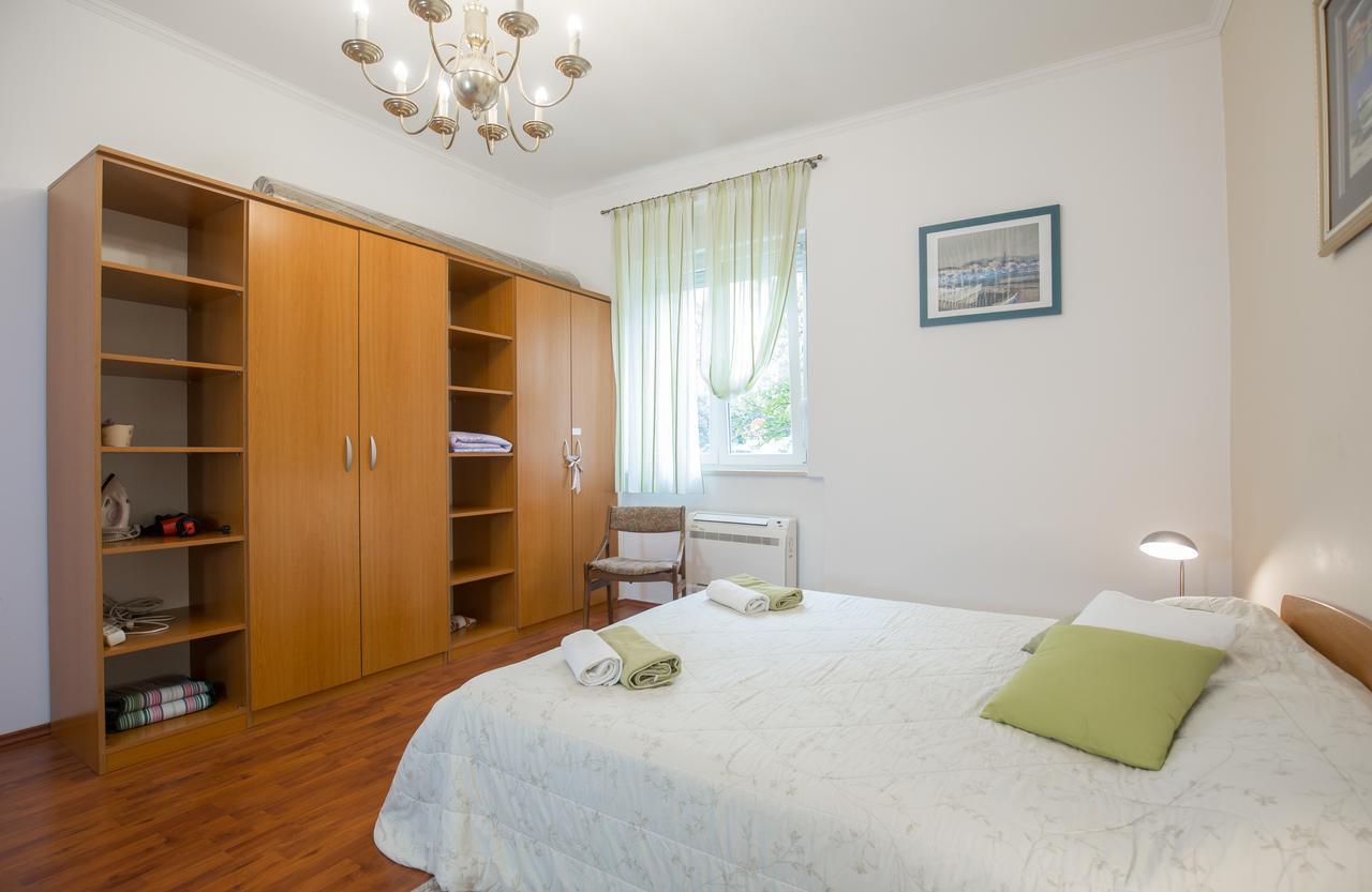 Cro Jet Set Apartments Split Exterior foto